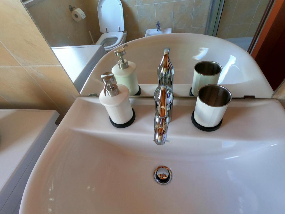 Montesilvano Marina Attico Petfriendly Con Terrazzo, Via Del Borgo 아파트 외부 사진